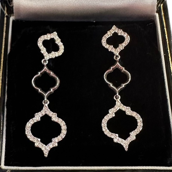 Women's Drop Dangle Earrings - Picture 1 of 2